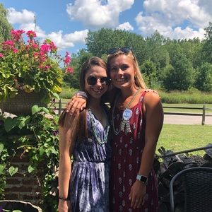 Meet your Posher, Kim